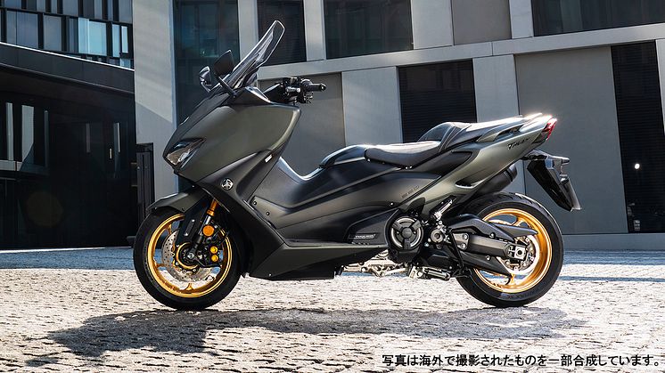 「TMAX560 TECH MAX ABS」マットグリーニッシュグレー