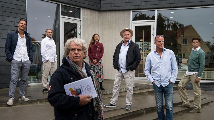 I baggrunden fra venstre Joachim Knop, Jesper Lundgaard, Silke Biranell. I forgrunden fra venstre Daniel Bohr, Anders Bircow, Anders Teigen og Tomas Ambt Kofod