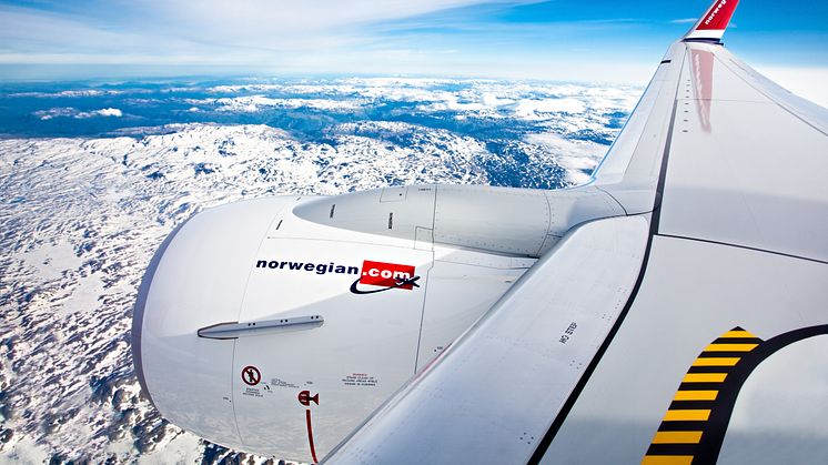 Boeing 737 sobre glaciares en Noruega 