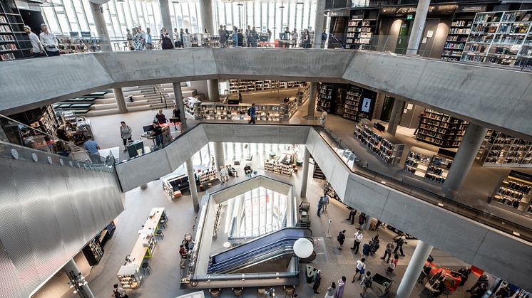 On August 19th, 2021, The Deichman Bjørvika Library in Oslo received the international renowned 'Public Library of the Year award'. Photo by Erik Thallaug