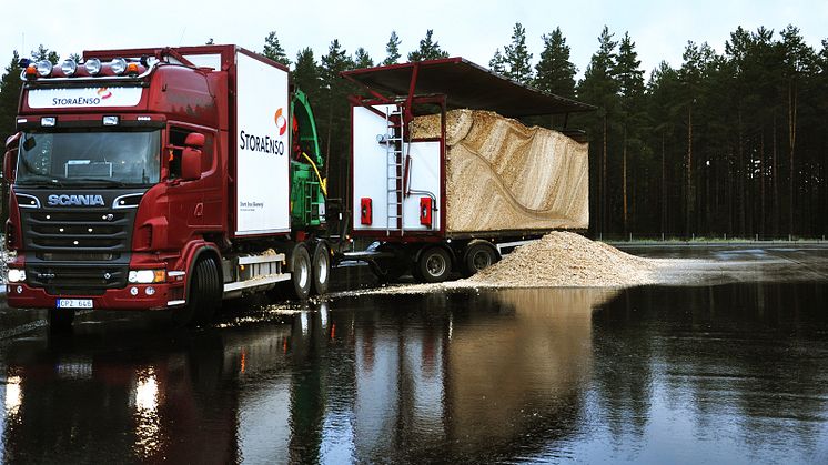 Dags för första leveransen av bränsle till den nya pannan på Kraftvärmeverket Torsvik.