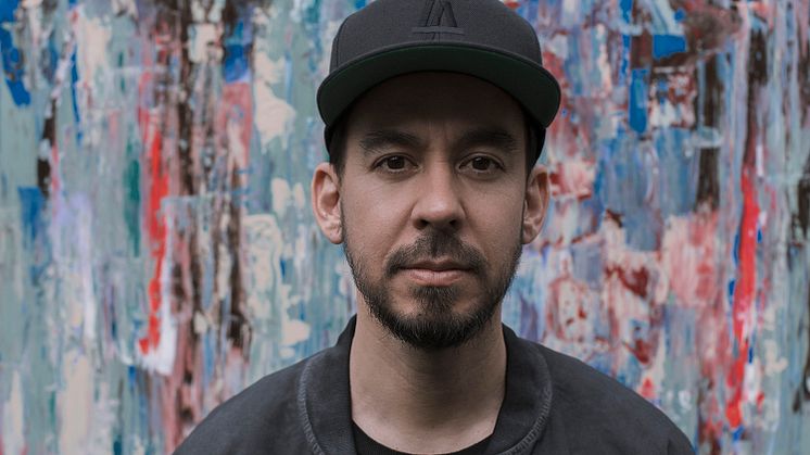Mike Shinoda gör konsert på Berns i september