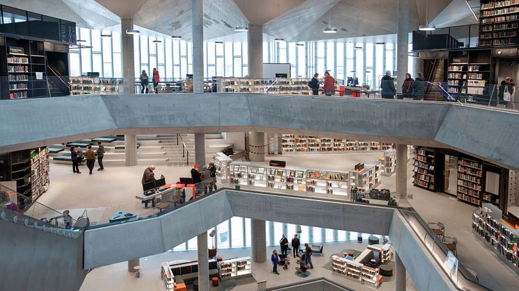 Oslofolk bruker - og er fornøyde med bibliotekene.