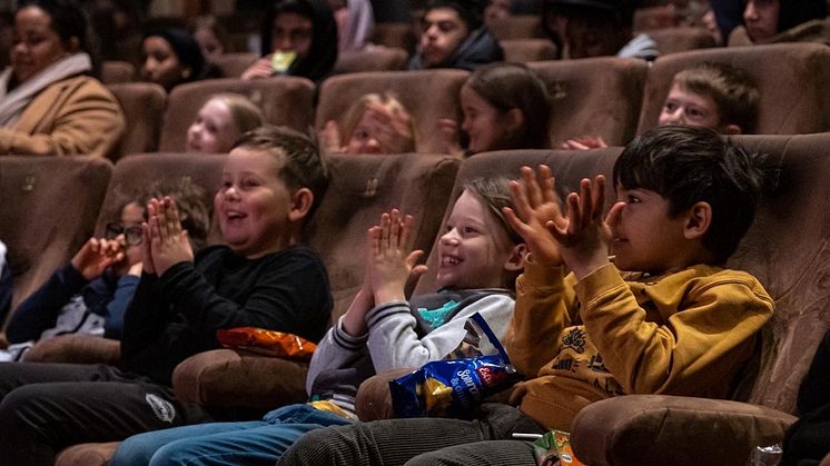 Här presenteras vinnarna och framtidens filmskapare av Stockholms filmfestival Juniors kortfilmstävling - 1 minut film. Bidrag från hela landet har skickats in