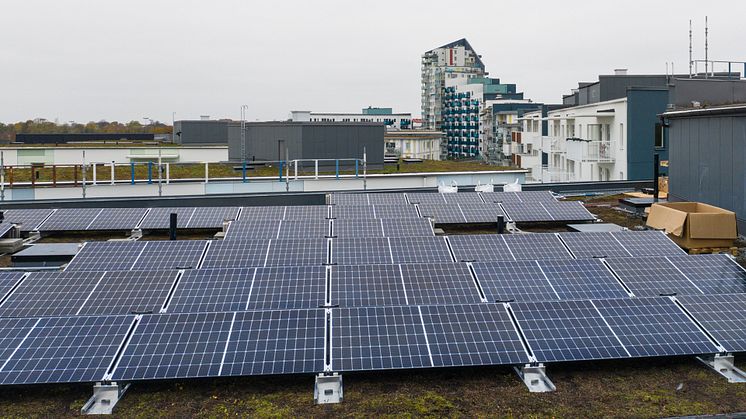 Solceller för minskad miljöpåverkan