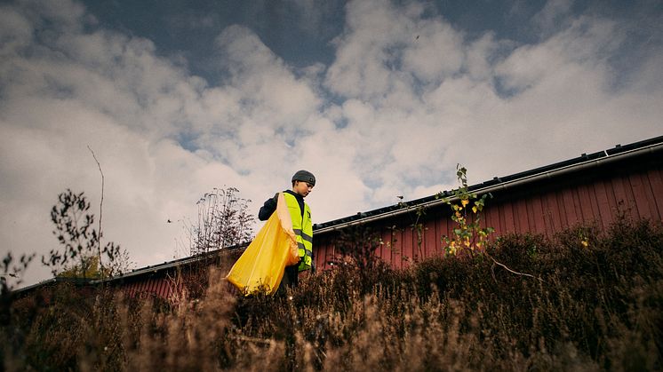 För tredje året i rad ska ungdomar i Partille städa sin kommun.