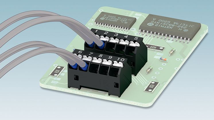 Angled PCB terminal block for THR processes