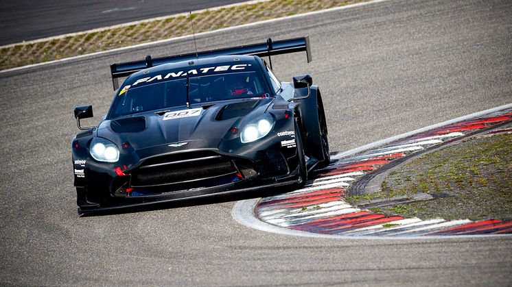 Sebastian Øgaard klar til GT3-debut med Aston Martin