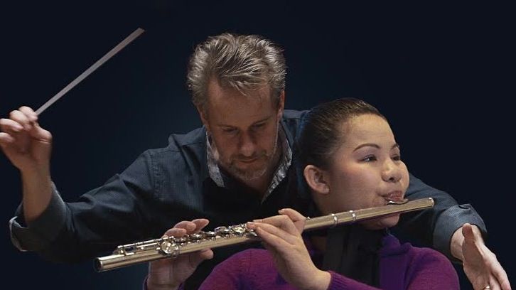 Den blinda flöjtisten Wu Jing ska spela med Kungliga Filharmonikerna