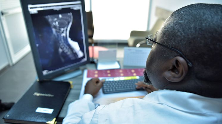 Picture from SOS Médecins de Nuit (MDN), a healthcare clinic based in Kinshasa, Democratic Republic of the Congo. A clinic funded by African Rivers Fund.