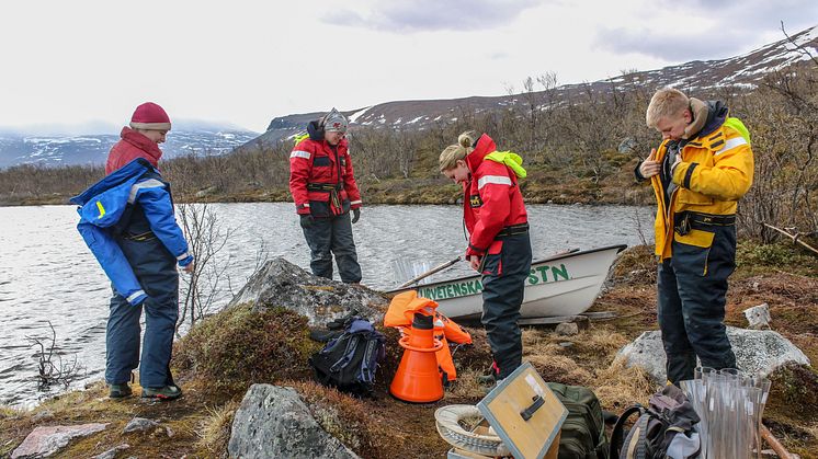 Några av de tolv doktorander från USA som under sommaren besöker Umeå universitets Climate Impacts Research Centre, CIRC. Foto: Emma Brisdion