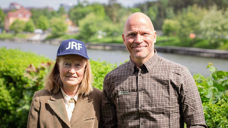 Solveig Larsson och Jägarnas Riksförbunds nya generalsekreterare Anders Lindström.