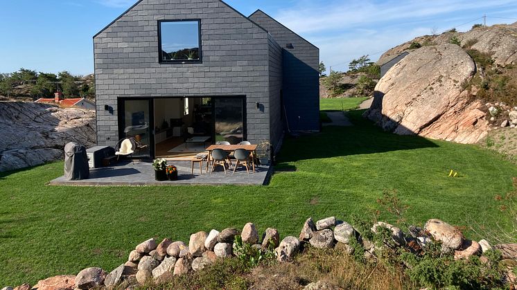 Takskifferfasad på villa, leverantör Nordskiffer