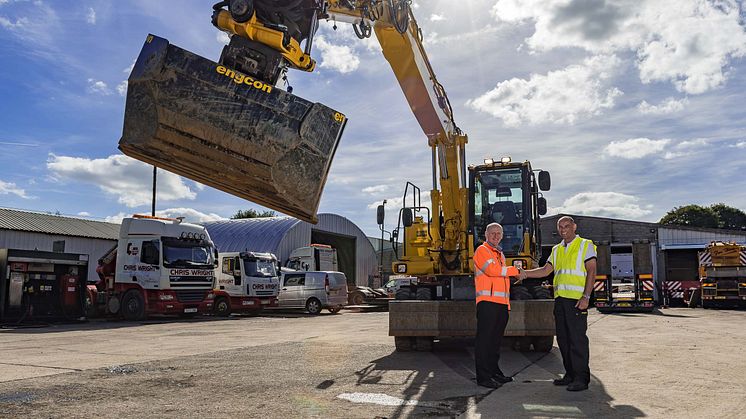 Britiske JN Bentley øker gravemaskineffektiviteten med tiltrotatorer fra Engcon  – markeder utenfor Norden omfavner tiltrotatorteknologien