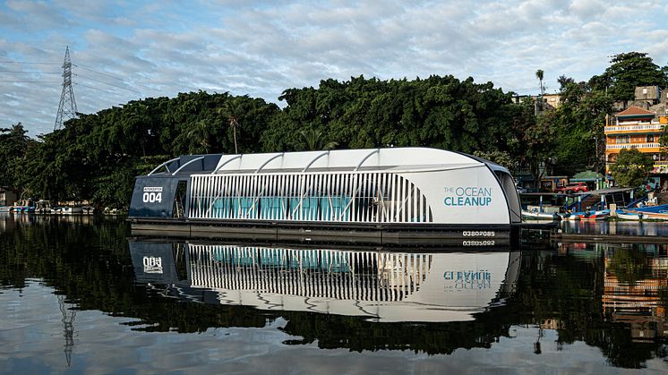 Coca-Colan ja hollantilaisen The Ocean Cleanup -järjestön yhteistyö tuo 15 puhdistusalusta maailman roskaisiin jokiin ympäri maailmaa puhdistamaan niitä muoviroskasta.