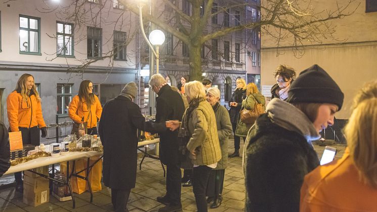 Hjälp oss att samla in gåvor till Stadsmissionen