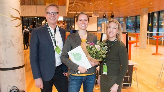 Peter Hedman, Laura Vidje och Susanne W Lindström i samband med förra årets prisutdelning.