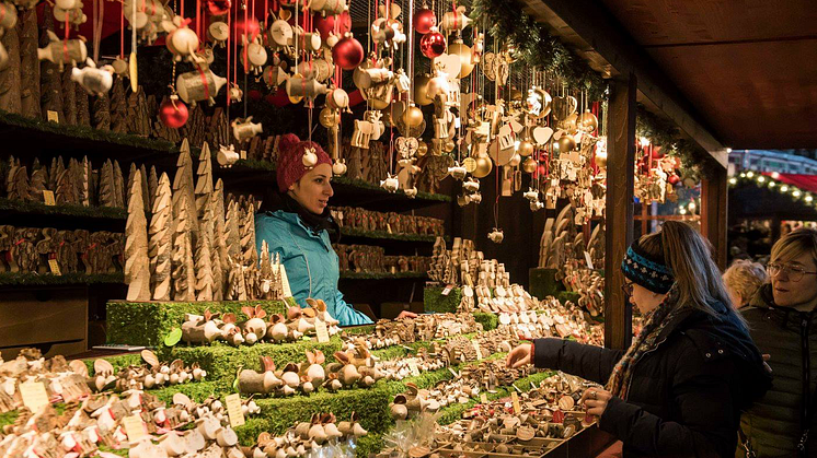 Enjoy Christmas markets by train this year