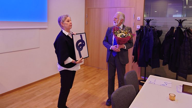 Barndiabetesfondens generalsekreterare Åsa Soelberg och avgående ordförande Johnny Ludvigsson. Foto: Hans Jönsson.