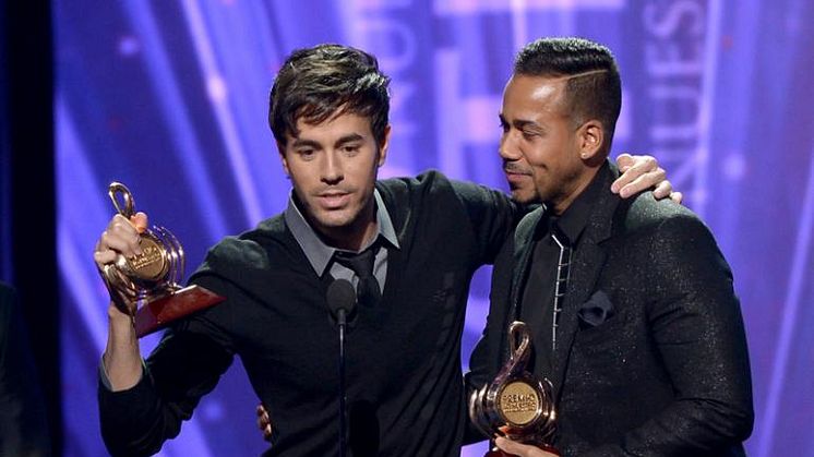  Romeo Santos kammade hem tyngsta priserna på ”Premio Lo Nuestro Awards