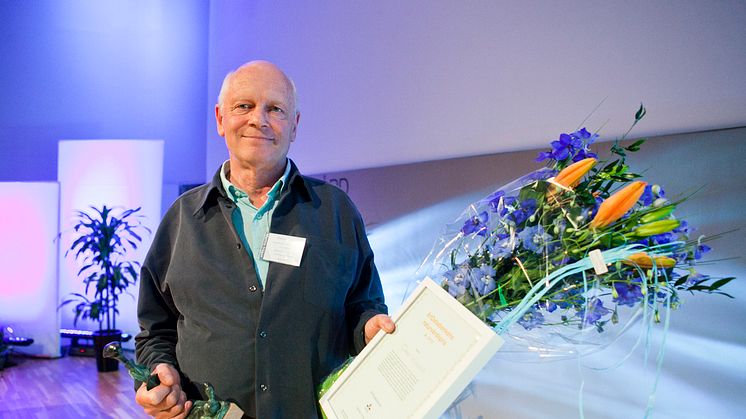 Tomas Lundälv emottar Naturvårdspriset 2012