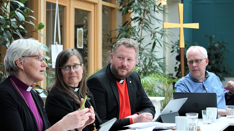 Styrelseledamöterna Antje Jackelén, Karin Wiborn, Lasse Svensson och Kjell Larsson vid dagens sammanträde i Ekumeniska centret, Alvik.