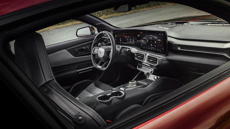 2025 Ford Mustang GTD_interior_01.jpg