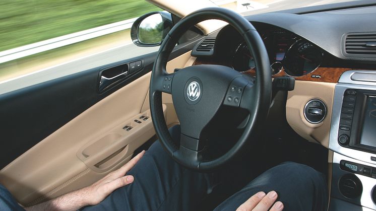 Körning utan förare – Volkswagen presenterar den ”temporära autopiloten”