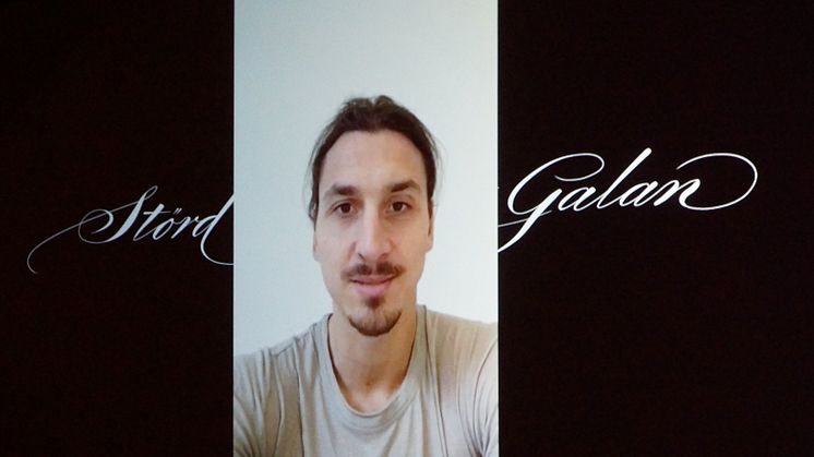 Zlatan Ibrahimović kunde inte ta emot sitt pris själv men skickade en videohälsning