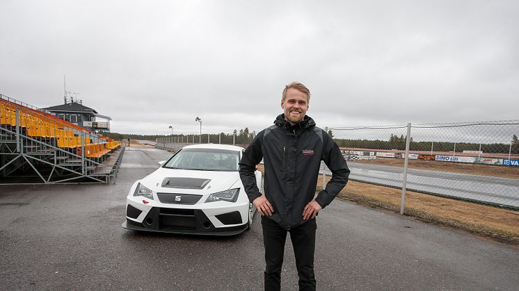 Kommande helg välkomnar Antti Buri sina förarkollegor i STCC till Alastaro Circuit i Finland. Foto: Micke Fransson/STCC
