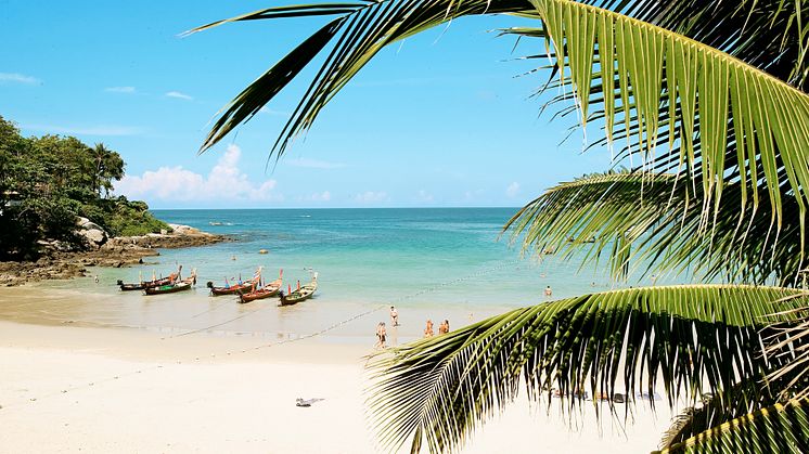 Hienohiekkainen Kata Beachin ranta Phuketissa. Kuva: Christer Engström