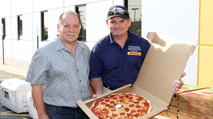 DHL Express och Pizzas 4 Patriots levererade 30 000 pizzor