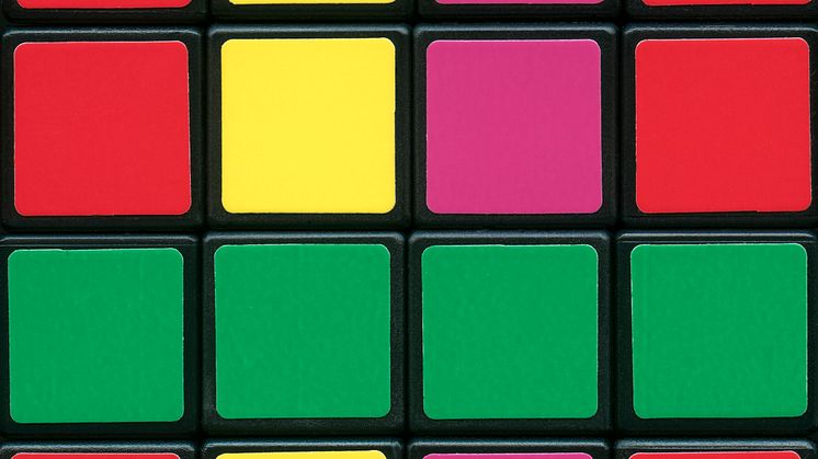 Rasslande rekordförsök i helgens Rubiks kub-mästerskap