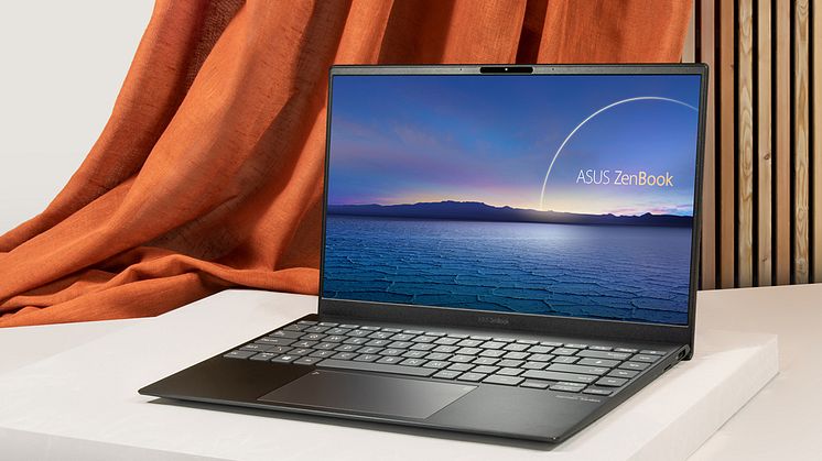 ASUS launches new ZenBook 14 (UM425/UX425) with AMD and Intel options in Finland