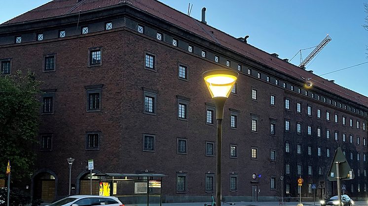 Grönstedtska palatset (Städet 9), även kallat Vinlagret, är en byggnad belägen på en triangulär tomt mellan Dalagatan / Norra stationsgatan och S:t Eriksgatan i Vasastan i norra Stockholm.