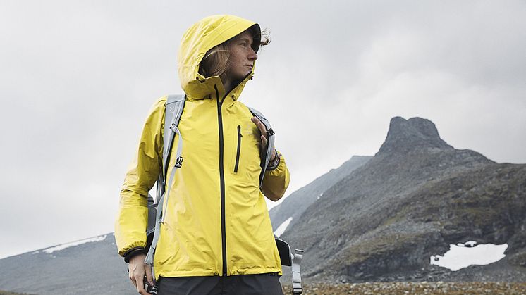 HAGLÖFS’ L.I.M JACKET: THE LIGHT SWITCH