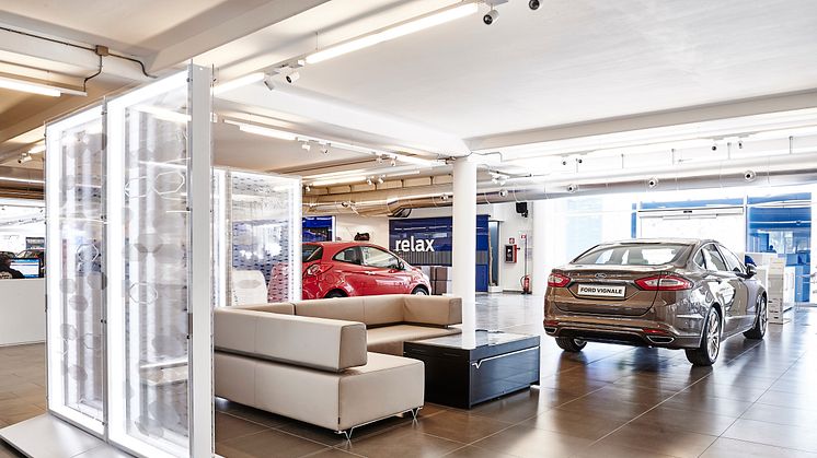 FordStores inntar Norge