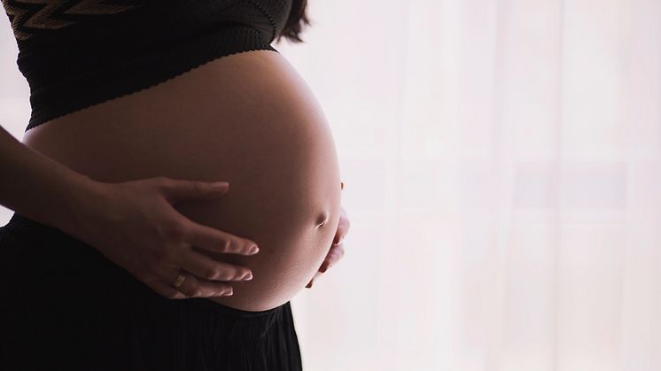 Mödrahälso- och förlossningsvården får bra betyg av kvinnorna