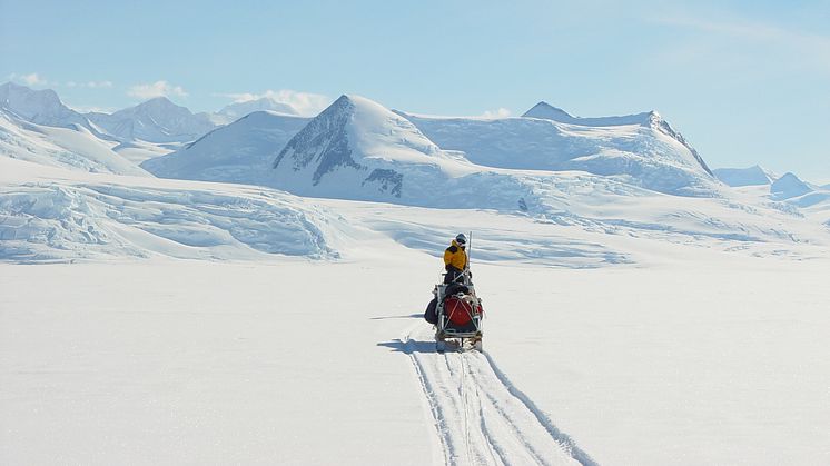 Northumbria receives £754,000 to help establish how quickly a massive Antarctic glacier could collapse