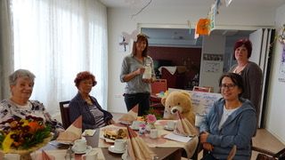 K&S Ambulante Pflege Leipzig Schönefeld feiert Jubiläum und Bärenherz erhält Spende