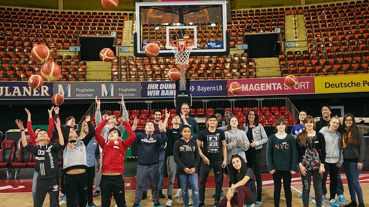 Kinder aus dem Programm von DEIN MÜNCHEN bei FC Bayern Basketball