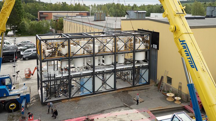 Processanläggningen som den såg ut innan den transporterades från Sverige till Finland. Foto: Torbjörn Bergkvist