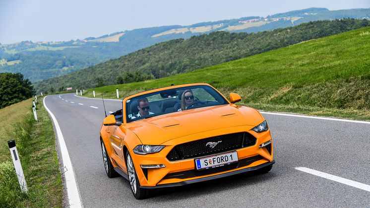 Ford feiert heute das 55-jährige Jubiläum des Ford Mustang, der mit 113.066 verkauften im Jahre 2018 das meistverkaufte Sportcoupé der Welt gewesen ist