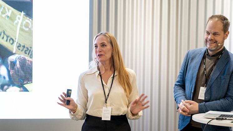 Kommunikationschef Karin Hellgren och hållbarhetschef Carl-Johan Sigfridsson, OBOS