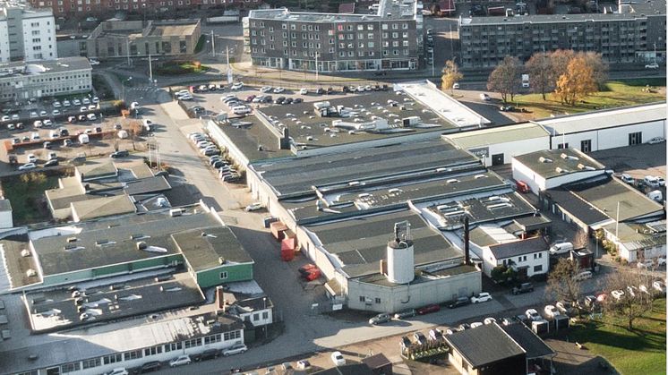 De gamla industrifastigheterna kommer att ersättas av levande bostadskvarter med fokus på hållbarhet.