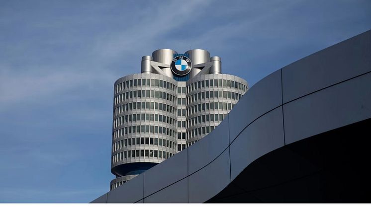 Suora lähetys BMW:n yhtiökokouksesta 2024