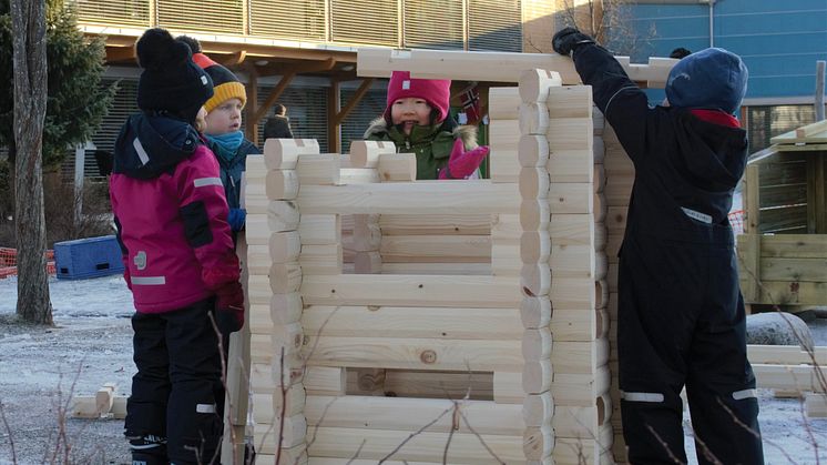 Cornelia, Aleksander, Kelin og Edvard fra Bekkestua Kanvas-barnehage