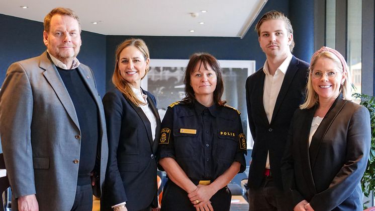 Tillsammans med Stureplansgruppen, Scandic Hotels i Stockholm och med ett nära samarbete med Krogar mot Knark, STAD och Polisen arbetar Clarion Hotel Sign för en knarkfri miljö