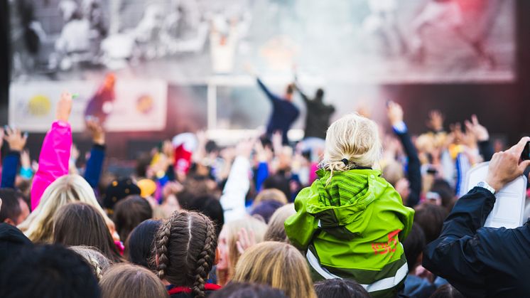 Publikhav under en konsert på Hx i augusti 2017. Foto: Anton Hilling