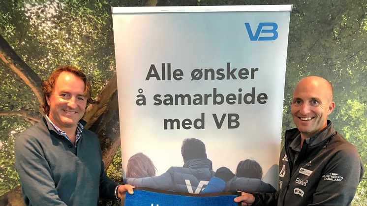 Fra venstre: Øystein Kjellsen (VB) og Morten Djupvik (Norges Skiskytterforbund)